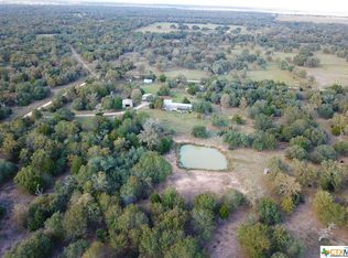 571 Private Road 1069, Hallettsville, TX 77964