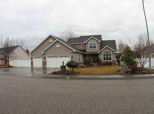 3541 Burgundy Dr, Idaho Falls, ID 83404