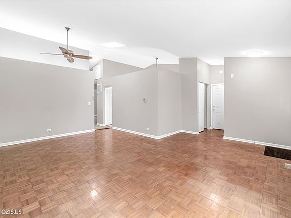 4th image of 74 Bedford Rd