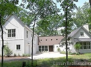 26458 N Farwell Rd, Mettawa, IL 60045