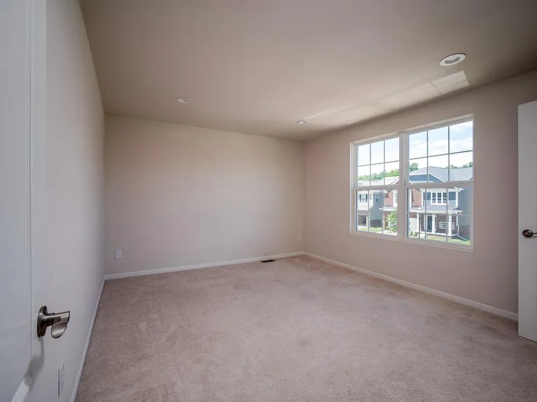 2825 Dillon Dr — Photo 22