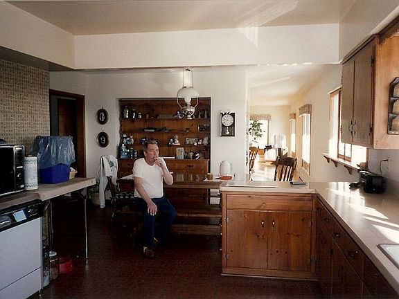 Kitchen view of Dad and Dining area, Dad not included