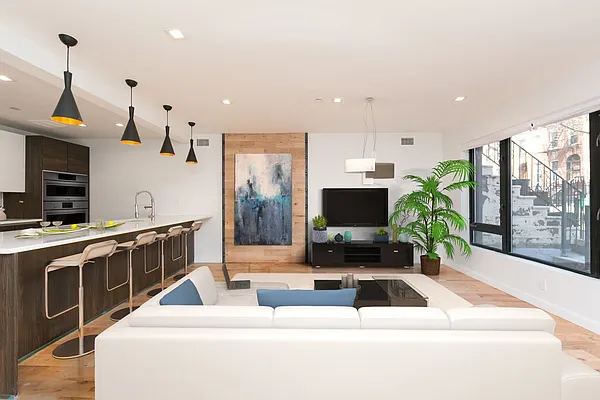 Sold by One Home Line Realty | media 1