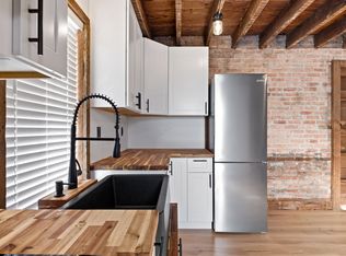 3165 Sandwich St #3, Windsor, ON N9C1A7