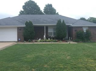 650 Frances Dr, Centerton, AR 72719