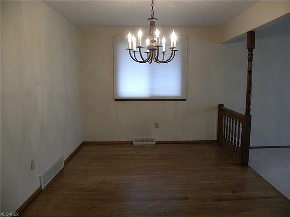 2nd image of 2141 Green Acres Dr