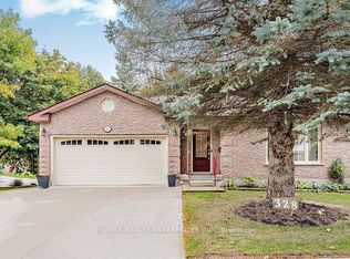 328 Burnett Ave, Cambridge, ON
