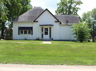 700 N Kansas Ave, Marceline, MO 64658