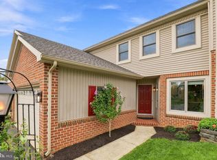 4 Weaver Ave, Ephrata, PA 17522