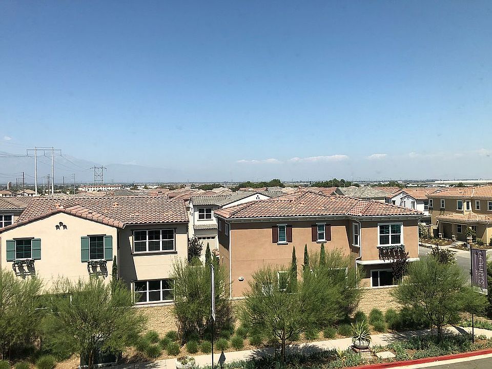 1st image of 15868 Ellington Way