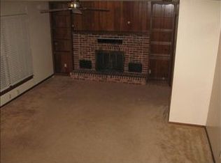 506 West St, Halstead, KS 67056