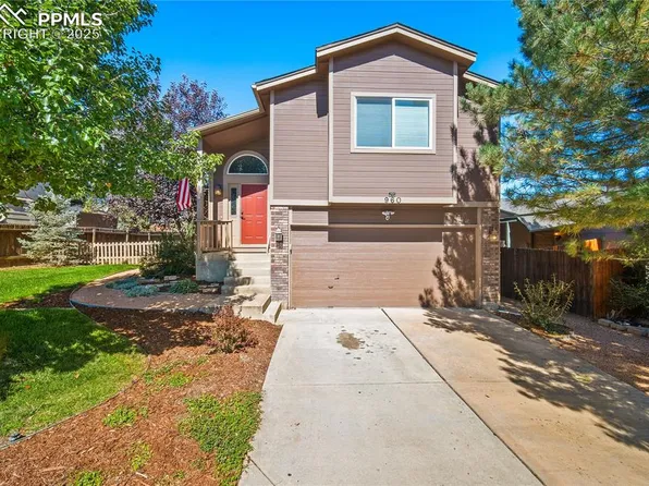 960 Lords Hill Dr, Fountain, CO 80817