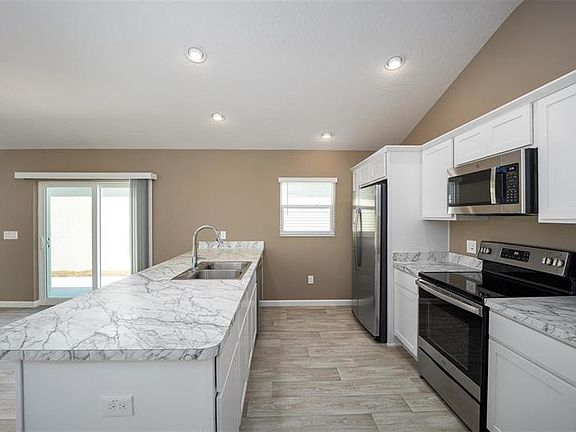 4th image of 1157 Jean Ln