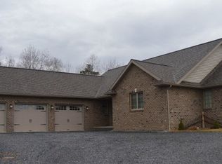 165 Groggin Ln, Portage, PA 15946