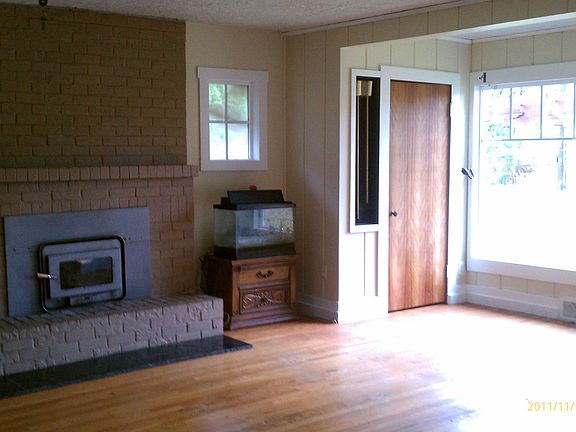 4th image of 12949 SE 22nd Ave