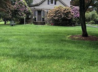 304 Myrtle Ave, Mahwah, NJ 07430