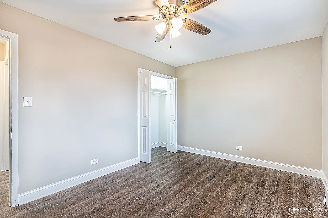 2 bed, $1,975 — Photo 3