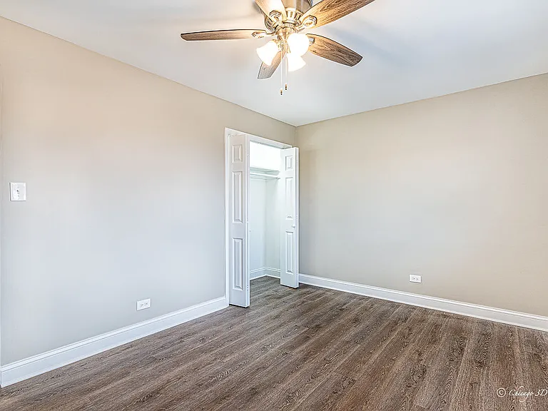 7005 W Gunnison St — Photo 9