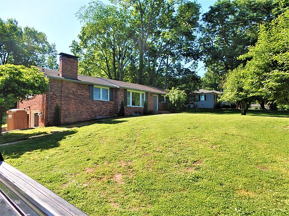 3rd image of 5016 Stillwood Dr