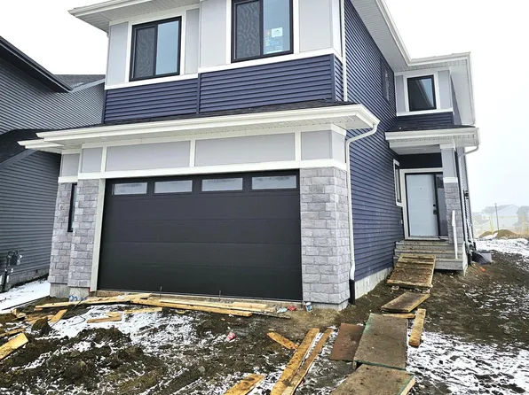 3311 Chernowski Way SW, Edmonton, AB T6W 4G4