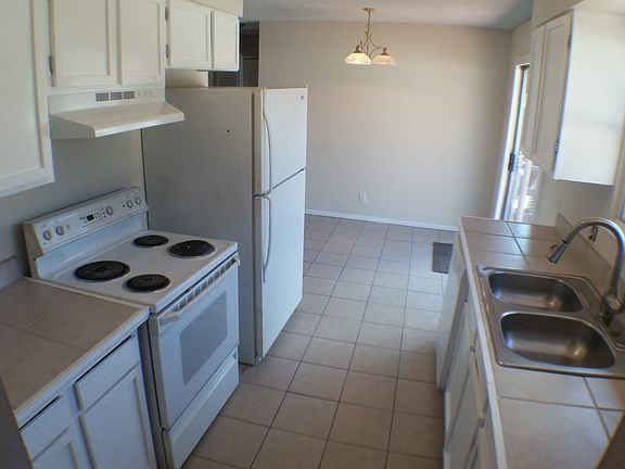 2nd image of 1170 Nez Perce Dr