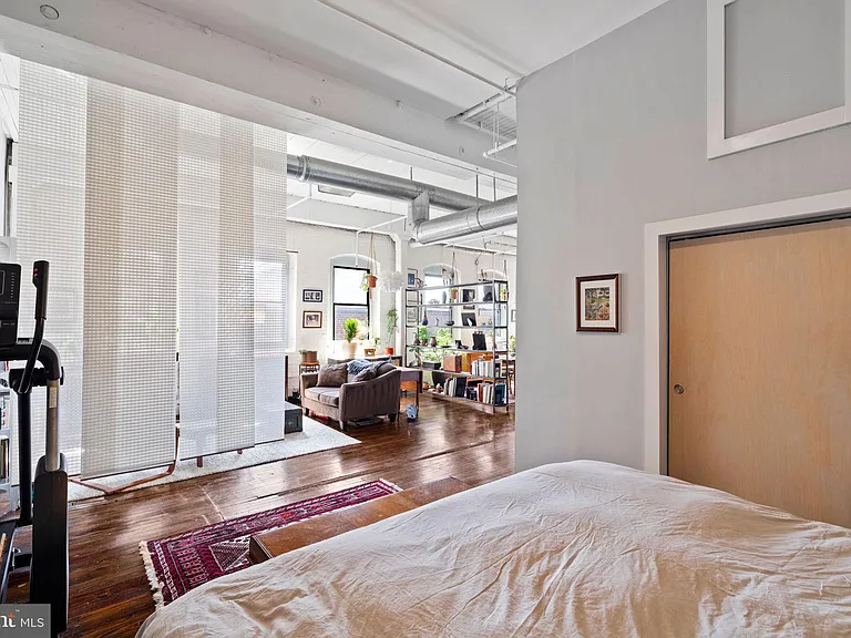 429 N 13th St #5G — Photo 30