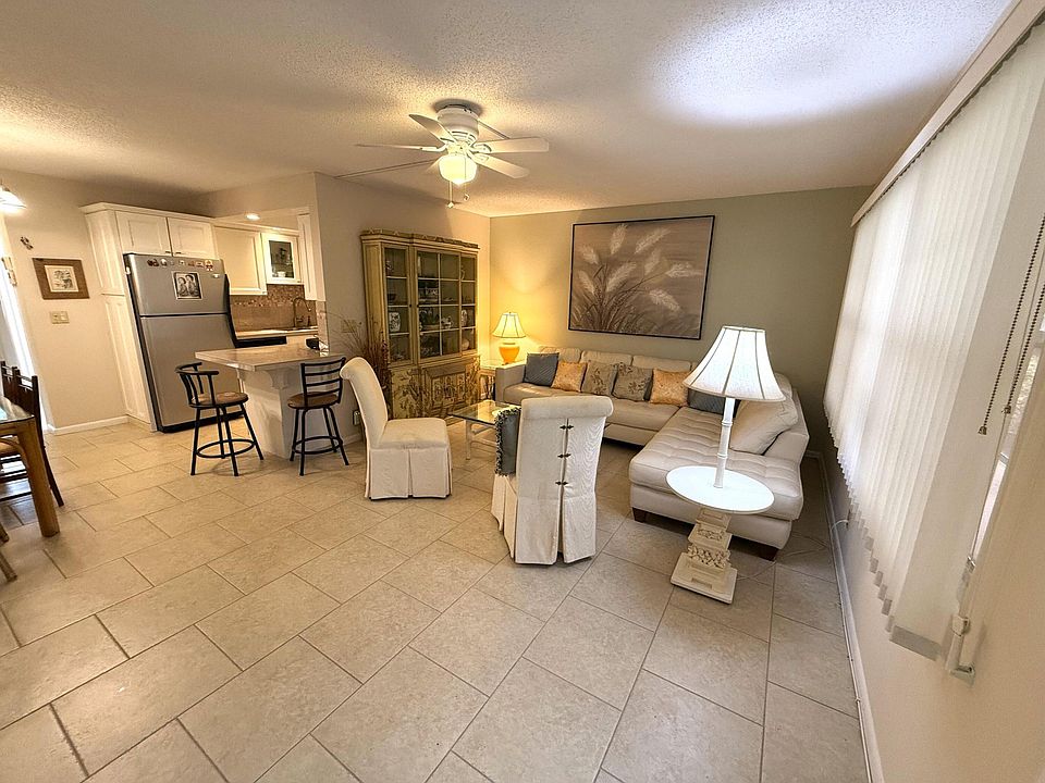 1st image of 1046 Cambridge C