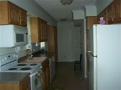 3rd image of 510 Glenn Ave
