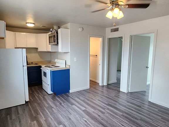 2nd image of 208 W Hamilton Ave #1