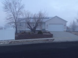 786 Three Oclock Dr, Tooele, UT 84074