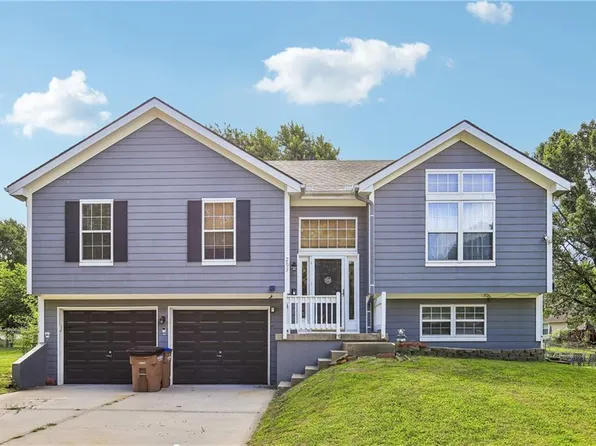 203 Broadmoor Dr, Raymore, MO 64083