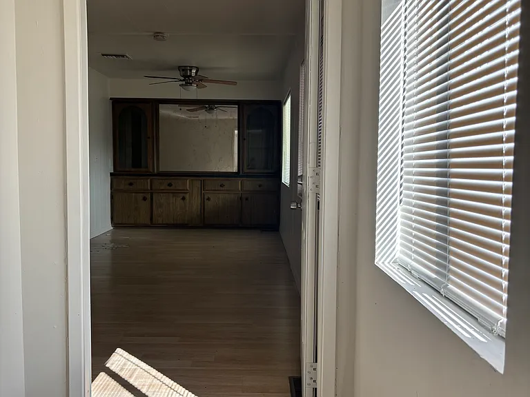 303 S Winterhaven — Photo 17