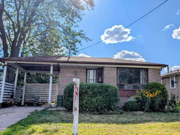 22 Rochelle Cres, Toronto, ON M2J 1Y4