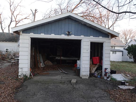 4th image of 2118 Godfrey Ave SW