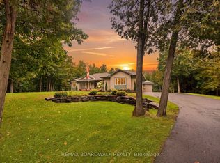 330 Megan Dr, Beckwith, ON K7C 0T4