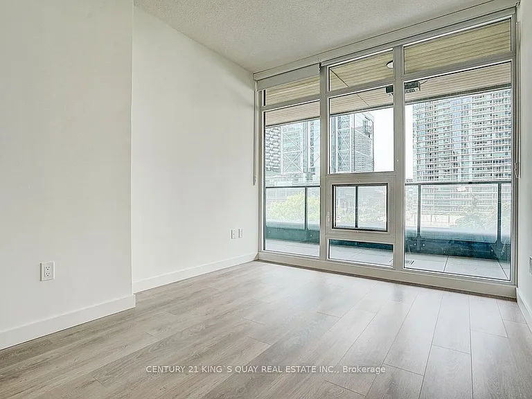 3 Concord Cityplace Way #332 — Photo 43