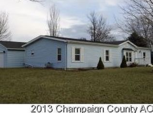 2108 Pheasant Ridge Rd, Mahomet, IL 61853