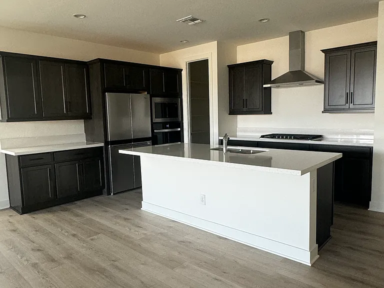 17673 W Whitefish Dr — Photo 2