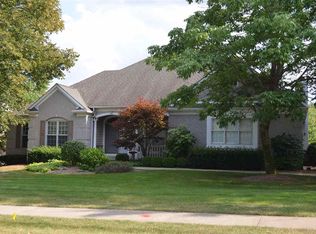 7317 Inverness Lakes Dr, Fort Wayne, IN 46804