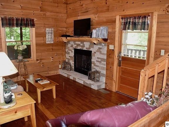 3rd image of 880 Bear Run Way #Runningbearunit4073