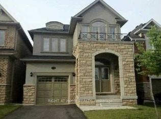 2379 Quetico Cres, Oakville, ON L6M 0R5