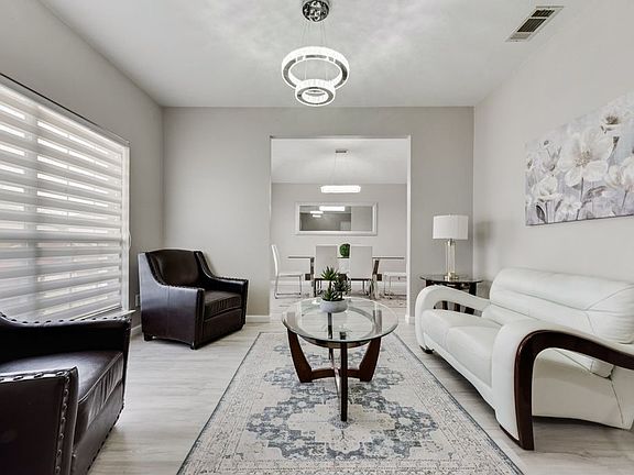 5th image of 506 Pecos Path Dr