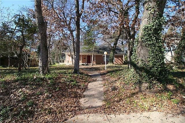 1st image of 1519 Windchime Dr