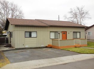 31 Linden Dr, Milton Freewater, OR 97862