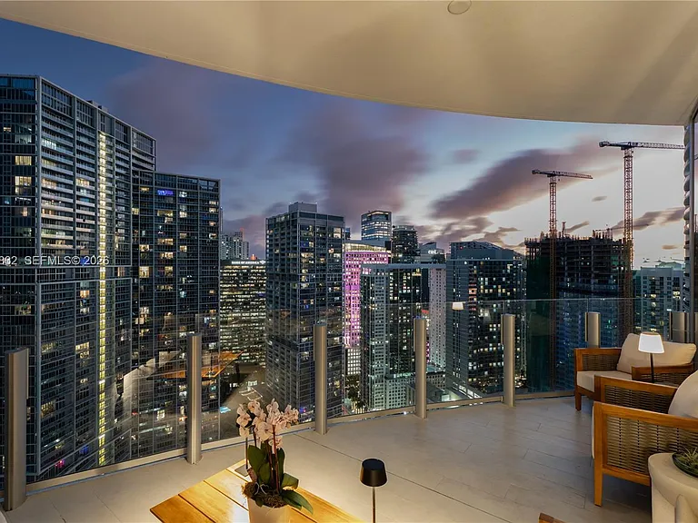 300 Biscayne Boulevard Way #4007W — Photo 2