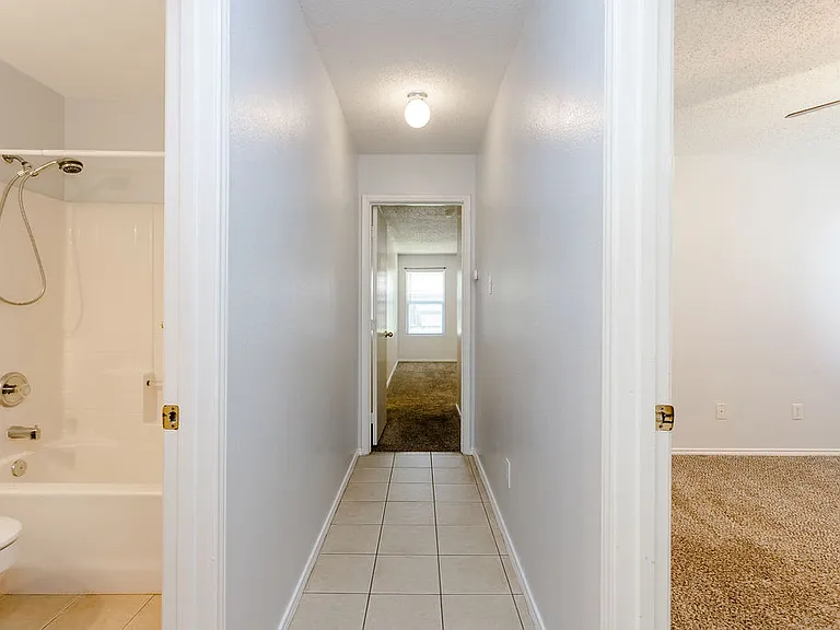 4606 Green Meadow Dr — Photo 16