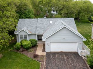 123 Pembroke Rd SW, Poplar Grove, IL 61065