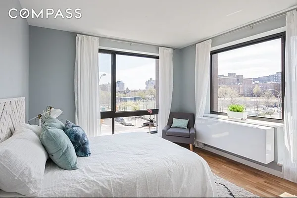 Rented by Compass | media 12