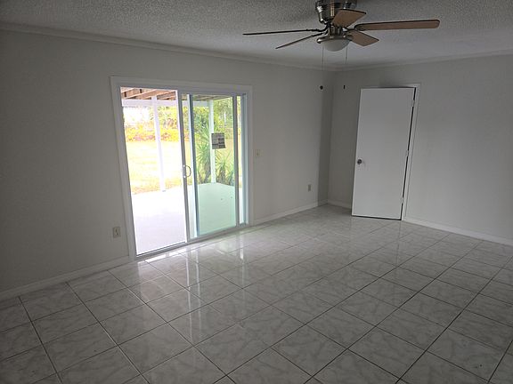 2nd image of 18536 Satsuma Ave
