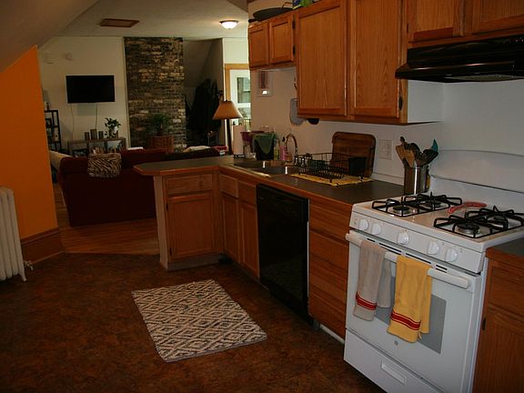 3rd image of 2410 Aldrich Ave S